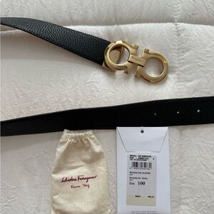 Salvatore Ferragamo Black and Gold Belt